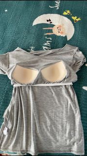 Grey tee with bra pads short sleeved t shirt 有胸墊休閒服灰色上衣短袖T恤64197763354114110