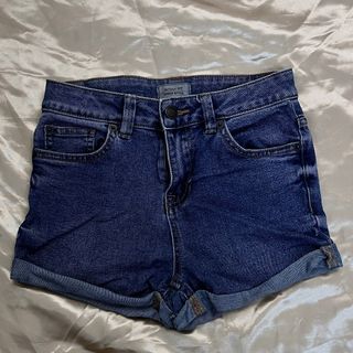 (Category: ) located in . Submitted by haniicmln (Listing ID 1396247238, Image 1). Description: .