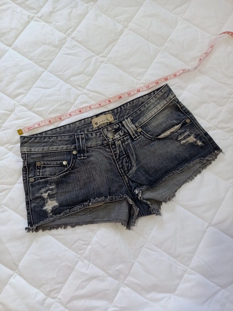 Low waist micro mini Roxy Denim Shorts (Category: Shorts) located in Manila. Submitted by haniberry (Listing ID 1396221736, Image 1). Description: - Roxy denim shorts - Dark wash denim - Distressed details - Classic design - Button and zipper closure.