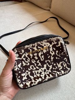 (Category: ) located in . Submitted by hayleykoo (Listing ID 1396189823, Image 1). Description: .