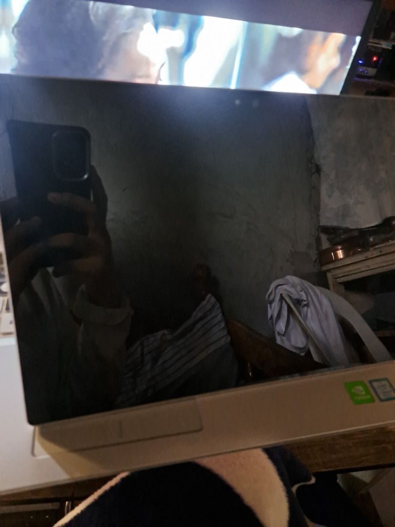 Microsoft Surface pro 4 (for parts) (Category: Laptops & Notebooks) located in Caloocan City. Submitted by zencrystal-e901 (Listing ID 1396146857, Image 2). Description: Selling my Microsoft Surface Pro 4 (Intel Core i7, with SSD) together with the Surface keyboard. ✔ Powers on and boots ✔ SSD included (ready to be wiped for buyer) ✔ With Surface Pro 4 Keyboard (original) ✔ i7 model — higher spec version, still powerful for office work when funct