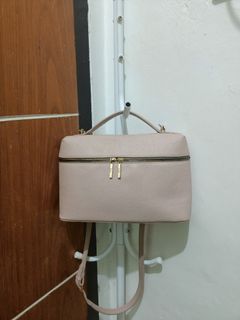 (Kategori: ) berada di . Dikirim oleh zelmir.studio (ID iklan 1396199667, Gambar 1). Deskripsi: .