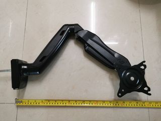 NB Black Monitor Stand64212823516803110