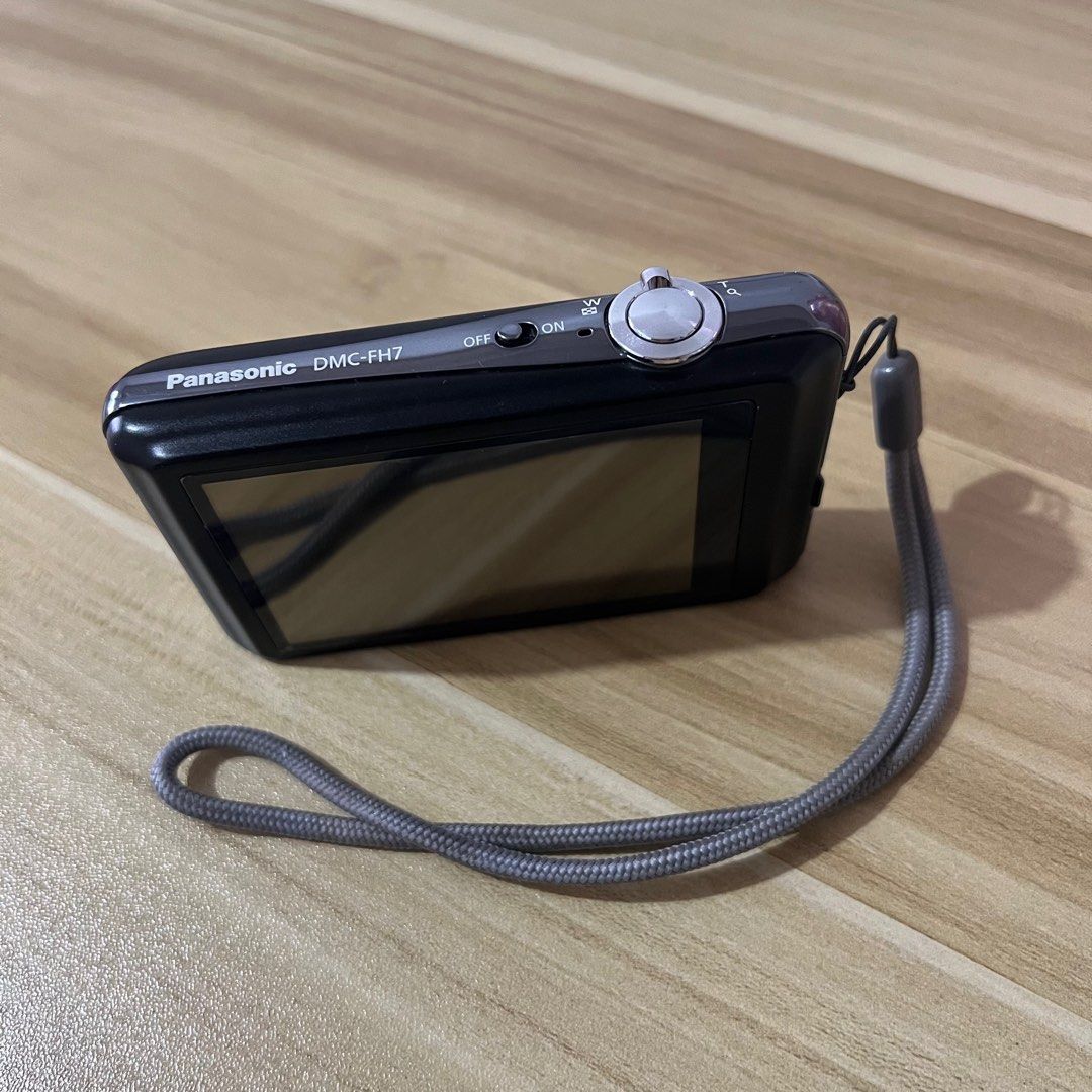 Panasonic Lumix DMC-FH7 16 mp Digital Camera (Category: Cameras) located in Manila. Submitted by lovedbykia (Listing ID 1396234649, Image 2). Description: - Panasonic Lumix DMC-FH7 digital camera - 16 megapixels - Features a Leica lens - Comes with a charger, wrist strap, and laptop connector - Color: Black - Mint condition, lady owned - P'wede meet up, kaliwaan - Sample pics will be sent sa chat NO RETURN, NO REFUND 📍 Loc: Quezon city (near SM 