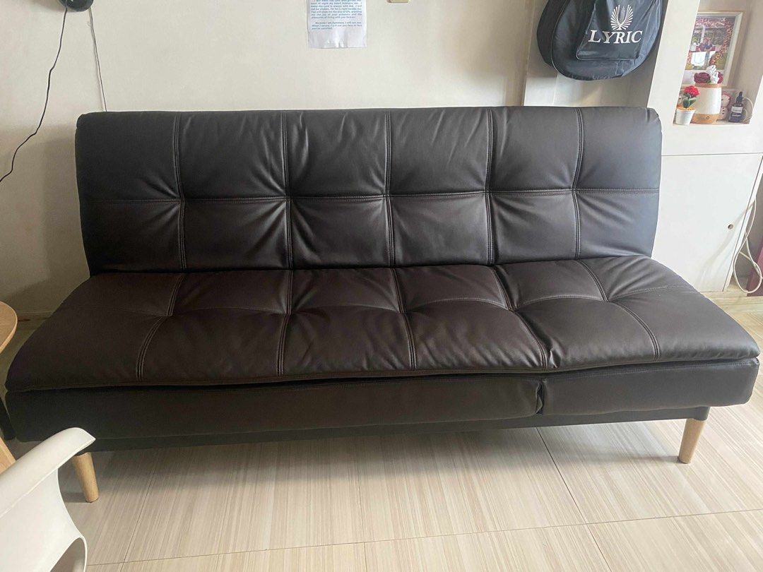 ❗️SOFABED FROM BLIMS❗️W/ FREE 3 OCEAN WATER CONTAINERS (Category: Sofas) located in Pasig City. Submitted by sol.ar (Listing ID 1396187913, Image 2). Description: Bought at blims last quarter of 2024 Soft synthetic leather and metal base with tapered legs Measurements 200cm x 101cm x 94cm Rfs: will buy smaller one Items are in good condition Slightly negotiable Other items are available that you might be interested . Thank you.