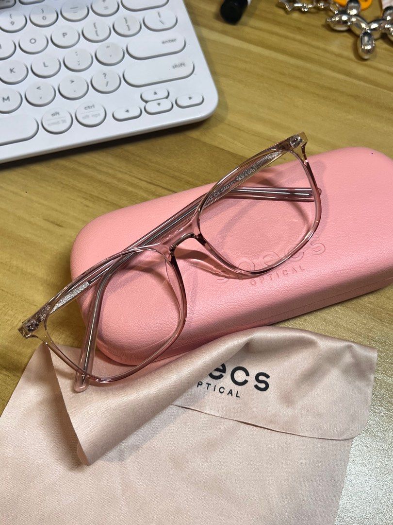 specs optical lyon in peach (Category: Sunglasses & Eyewear) located in Valenzuela. Submitted by ally.declutter (Listing ID 1396270198, Image 1). Description: brand new last price with free eye exam ! bought it for 899 + shipping location: sun residences .