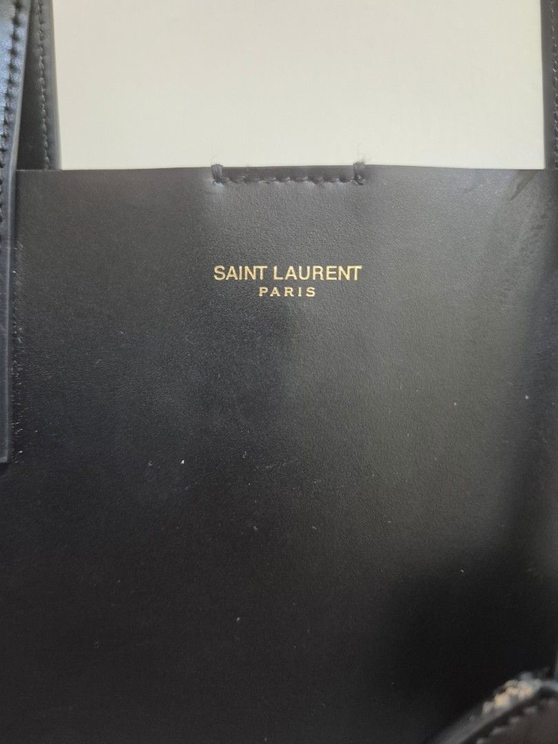 YSL Toy Shopping N/S (Category: Luxury Bags & Wallets) located in Pasig City. Submitted by 53888 (Listing ID 1396247443, Image 2). Description: authentic YSL leather tote coded no inclusion measurement: 9.8 x 11 x 3.1 inches.