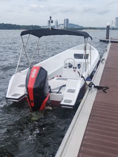 (Category: ) located in . Submitted by outboard.motor.services (Listing ID 1401169763, Image 1). Description: .