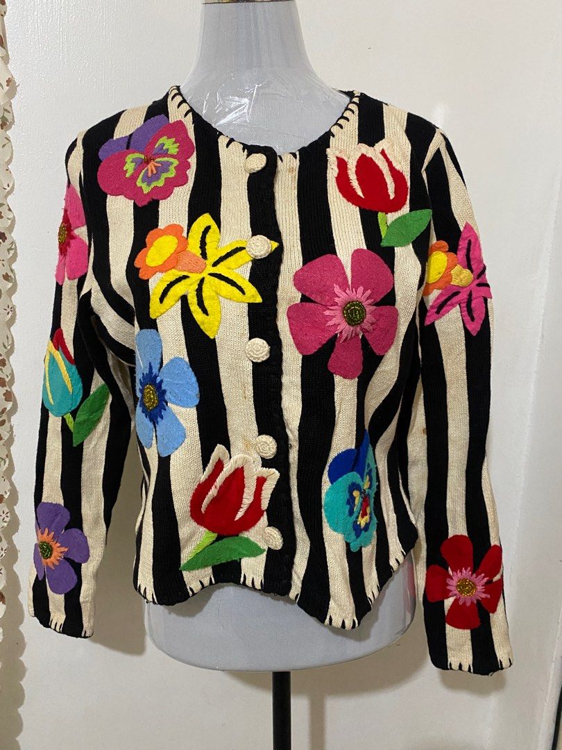90s Michael Simon Floral Striped Cardigan (Category: Coats, Jackets and Outerwear) located in Baguio. Submitted by leeala (Listing ID 1401263789, Image 1). Description: .