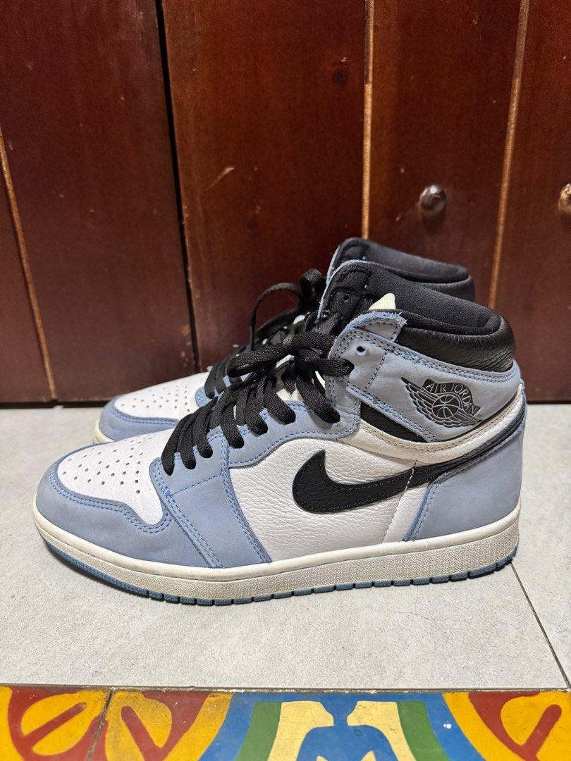 Jordan 1 High OG University Blue (Category: Sneakers) located in Manila. Submitted by ml0626 (Listing ID 1401186752, Image 3). Description: RFS: nag sawa nalang No box, just the shoes. .