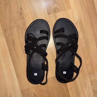 (Category: ) located in . Submitted by beaupapillon_ (Listing ID 1401321295, Image 1). Description: .