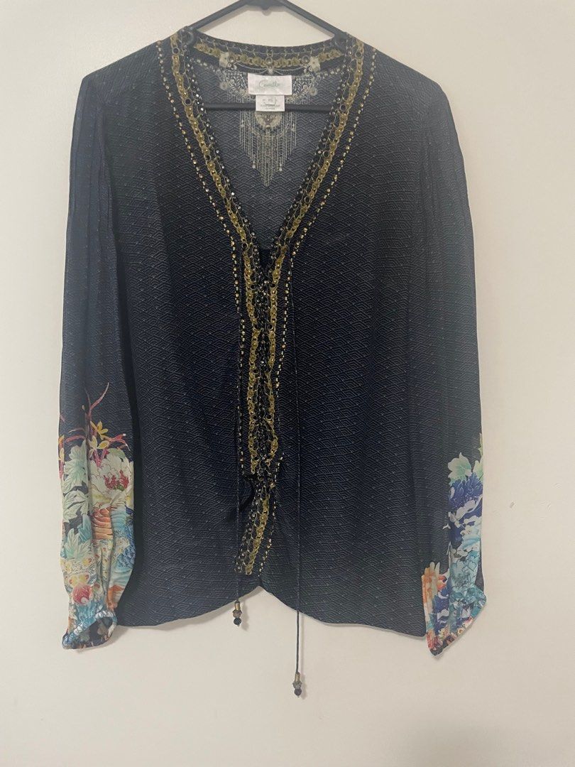 Camilla blouse (Category: Women's Clothes) located in Penshurst. Submitted by epicwater.ab3272 (Listing ID 1401346583, Image 1). Description: .