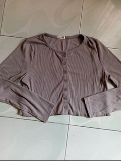 (Kategori: ) berada di . Dikirim oleh hellonitzzz (ID iklan 1401194462, Gambar 1). Deskripsi: .