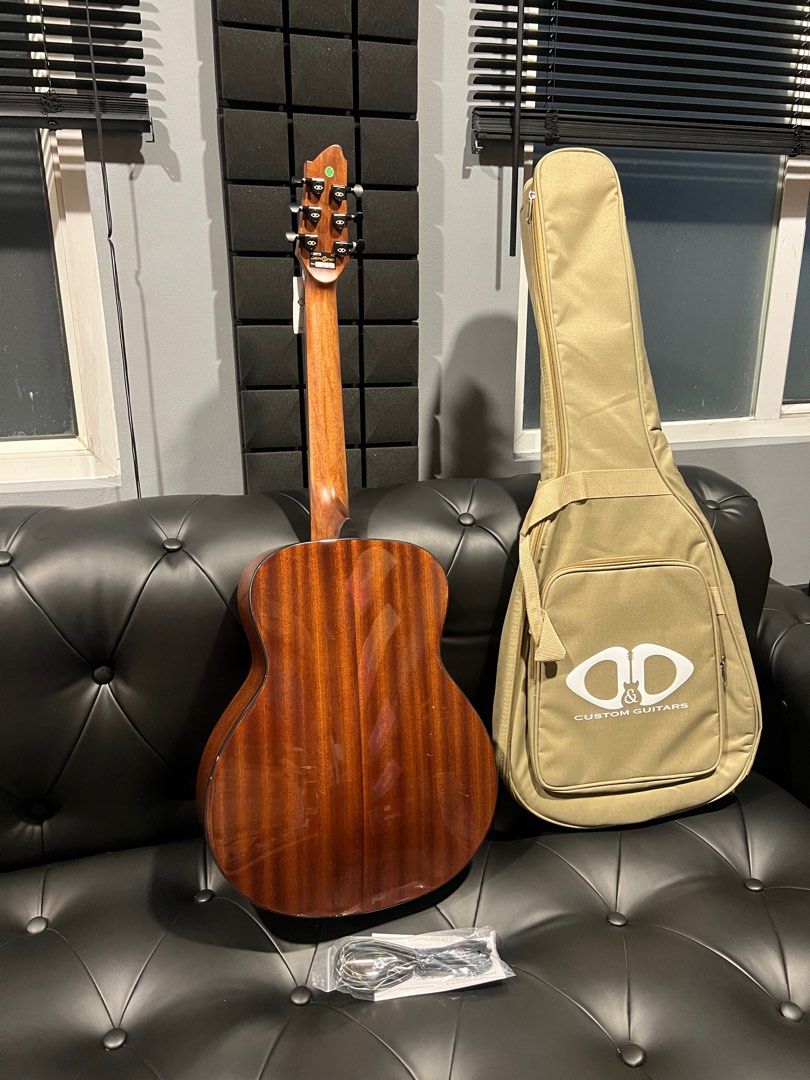 D&D Custom Guitars Acoustic Guitar (Category: Musical Instruments) located in Quezon City. Submitted by monique_aguilar (Listing ID 1401228123, Image 2). Description: .