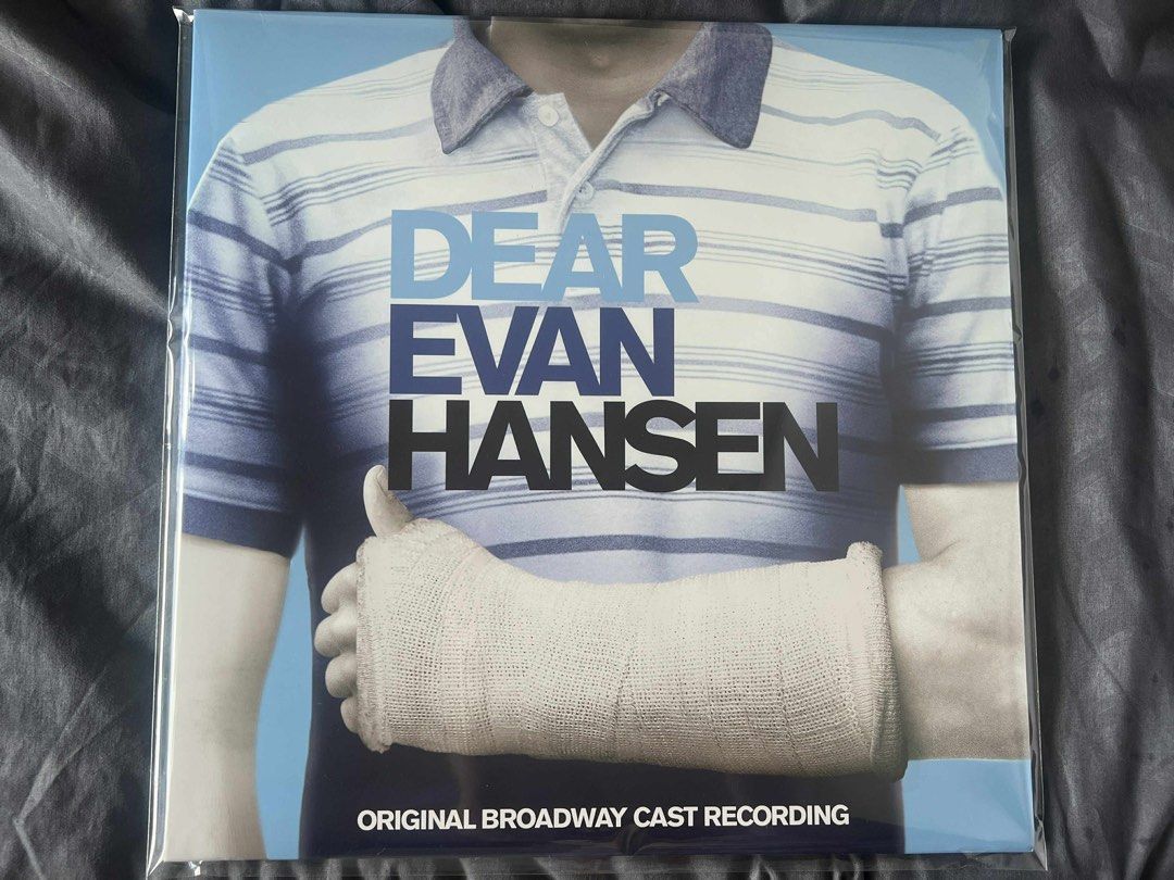 Dear Evan Hansen Original Broadway Cast Recording Vinyl (Category: Vinyls) located in Quezon City. Submitted by bernadelle.ong (Listing ID 1401349683, Image 1). Description: Original Broadway Cast Recording of Dear Evan Hansen on vinyl. Includes songs like "Waving Through a Window", "For Forever", and "You Will Be Found". Features songs from Side A to Side D..