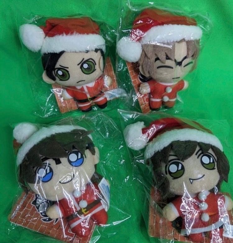 Detective Conan Christmas Plushies (Category: Plushies & Soft Toys) located in Valenzuela. Submitted by theaveqc04360 (Listing ID 1401279254, Image 1). Description: - Detective Conan Christmas plushies. - Each plushie is in its original packaging. - Features a Santa hat and red suit. - Unique character designs. - Perfect gift for Detective Conan fans..