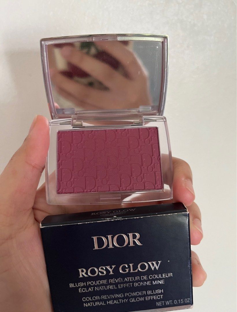 DIOR BLUSH FREE SHIP (Category: Makeup) located in Alcala. Submitted by cheskadee_ (Listing ID 1401186492, Image 3). Description: Swatched only po itong dior blush in the shade Berry OG PACKAGING Feel free to offer Free ship!.