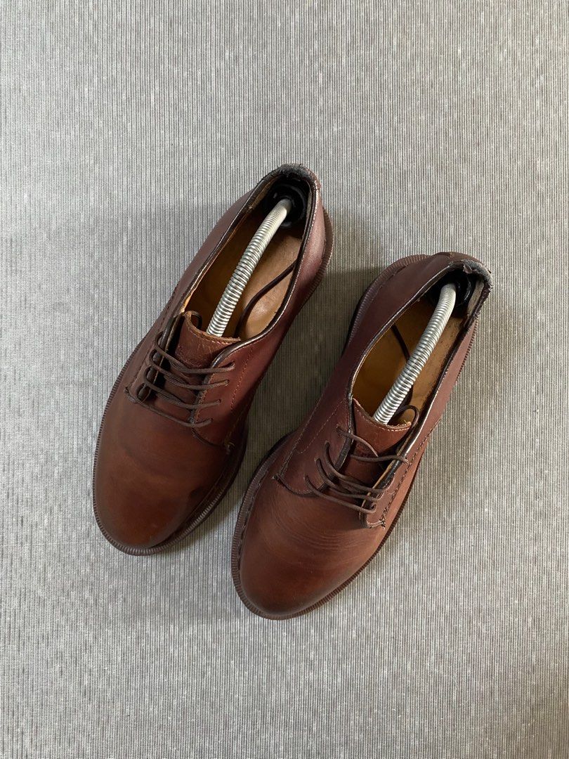 Docmart, Fesyen Pria, Sepatu Sepatu Boot di Carousell