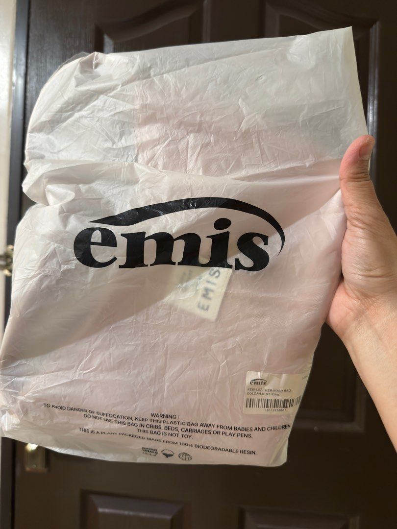 EMIS (every moment is special) bag from Korea (Category: Shoulder Bags) located in Manila. Submitted by borahaulph (Listing ID 1401254796, Image 2). Description: Light pink shoulder bag Product from Korea.