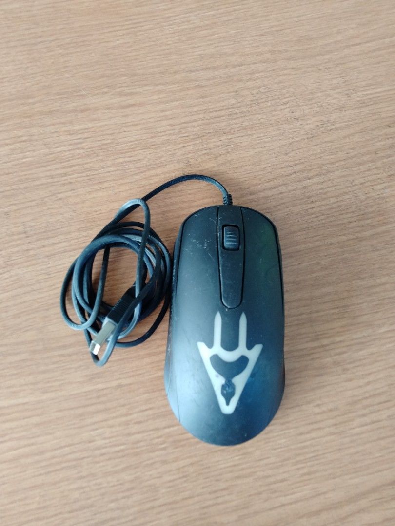 Final Fantasy XIV Mouse (Category: Mouse & Mousepads) located in Davao. Submitted by olkindsofstuff.ph (Listing ID 1401215280, Image 1). Description: Final fantasy XIV mouse excellent condition working P150 only add sf Davao city location Dm if interested 📩📩📩.