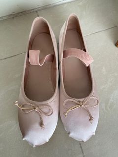 （分類：）位於 。 由 camzoyamared 提交（商品編號 1401193232，圖片 1）。簡介： 。