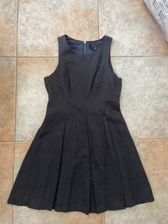 (Category: ) located in . Submitted by wardroberaid (Listing ID 1401192193, Image 1). Description: .