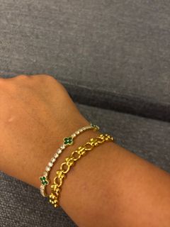 (Category: ) located in . Submitted by preloved_02 (Listing ID 1401203702, Image 1). Description: .