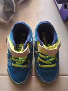 (Category: ) located in . Submitted by wardrobe.kosong (Listing ID 1401177576, Image 1). Description: .
