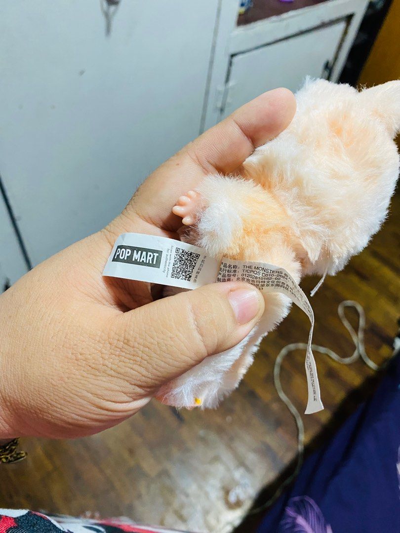 Labubu Pop Mart The Monsters Plush Keychain (Category: Plushies & Soft Toys) located in Cainta. Submitted by sjprelovedbotique (Listing ID 1401320728, Image 3). Description: No Box Not Authentic.