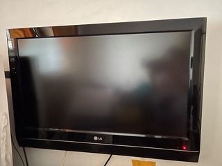 (Category: ) located in . Submitted by Dadaaaa (Listing ID 1401231958, Image 1). Description: .