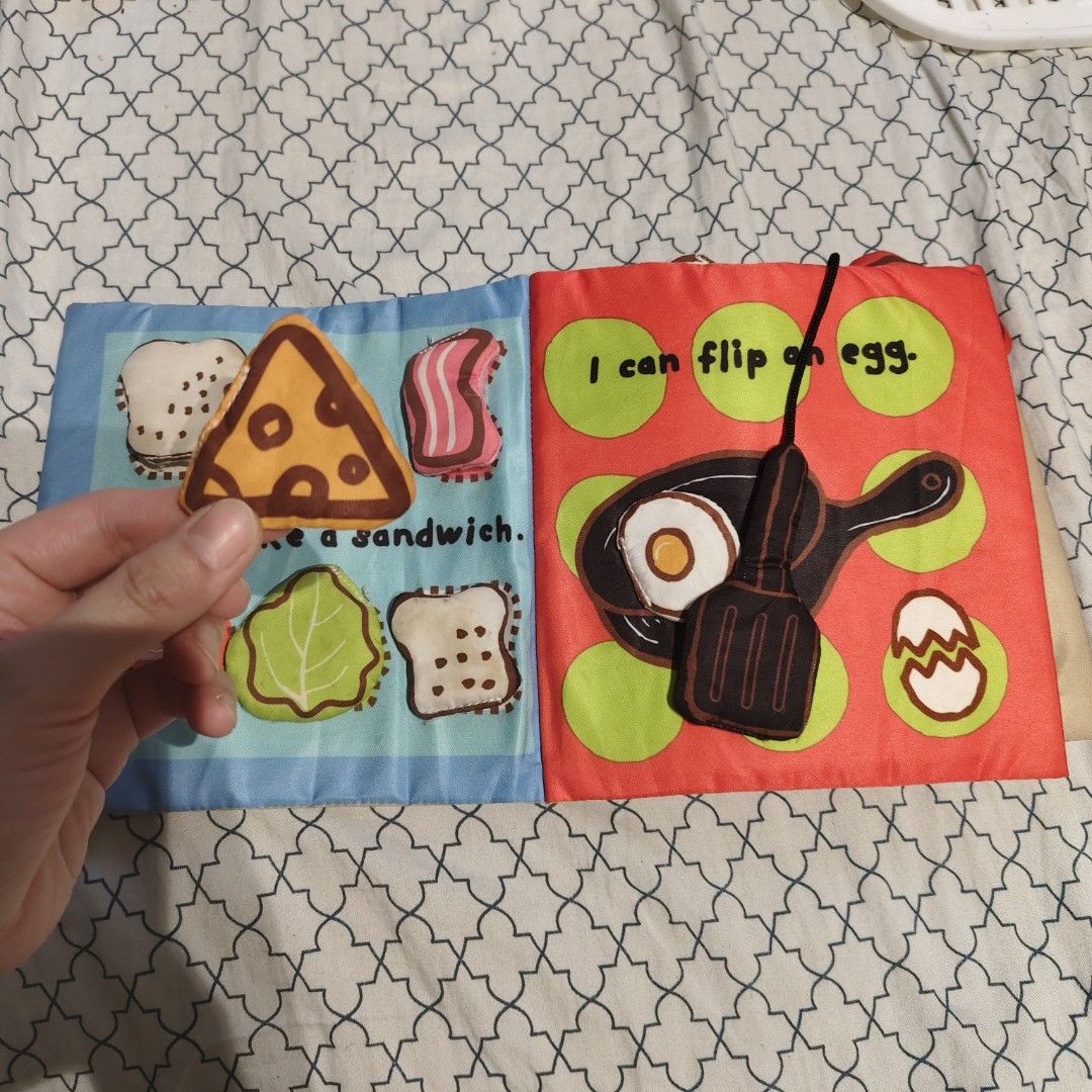 Little Chef Cloth Book for Babies (Category: Children's Books) located in Caloocan City. Submitted by abbyyaotuazon (Listing ID 1401282537, Image 3). Description: missing 1pc tomato .