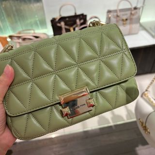（分類：）位於 。 由 bubibubi_bu 提交（商品編號 1401228564，圖片 1）。簡介： 。
