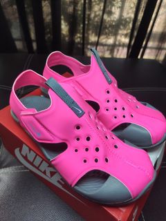 (Category: ) located in . Submitted by nullaaon9shop (Listing ID 1401210777, Image 1). Description: .