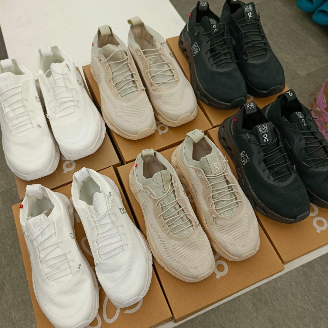 On running loewe x cloudtilt❤ (Category: Sneakers) located in Manila. Submitted by johnricoma60523 (Listing ID 1401181836, Image 3). Description: Available now🔥 How to order!? Just pm for more details ❗🛒 _actual photo _Ur order COD, VIA LALAMOVE within METRO MANILA _LBC or J&T _GCASH.