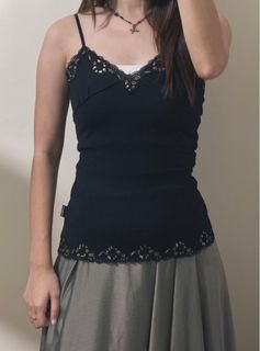 (Category: ) located in . Submitted by iridesrose (Listing ID 1374155196, Image 1). Description: .