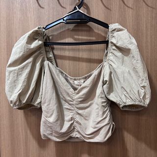 (Category: ) located in . Submitted by beaupapillon_ (Listing ID 1401322206, Image 1). Description: .