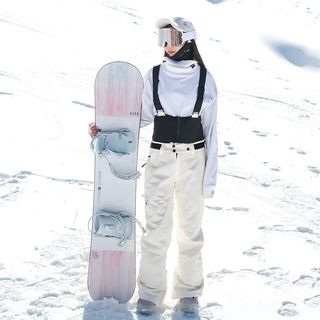 (Category: ) located in . Submitted by marketeplace (Listing ID 1391936858, Image 1). Description: .