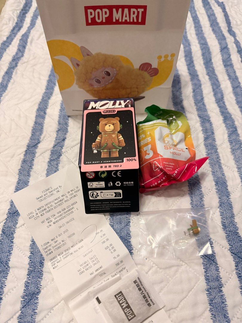 Pop Mart Molly x Space Series 3 TED 2 (Category: Designer & Blind Box Toys) located in Makati City. Submitted by ninadan (Listing ID 1401267033, Image 1). Description: Pop Mart - MEGA SPACE MOLLY Series 3 💛Character: Ted 2 💛Condition: Brand new, still in original sealed foil bag 💛Reason for Selling: Got a duplicate 💛Includes: Unopened foil bag, opened box, character card 💛Authenticity: 100% original, purchased from Pop Mart store (receipt av