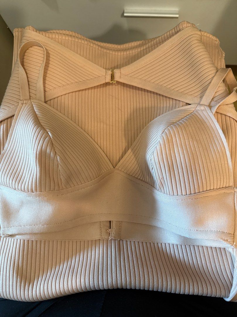 Ribbed Knit Top and Skirt Set (Category: Sets or Coordinates) located in Taguig. Submitted by ms.gf (Listing ID 1401213585, Image 1). Description: .