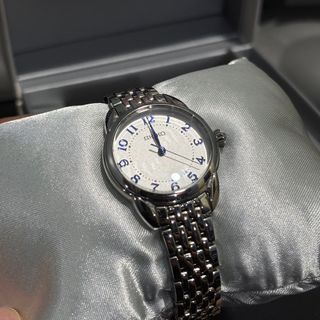 (Category: ) located in . Submitted by shopmarcelle (Listing ID 1401315540, Image 1). Description: .