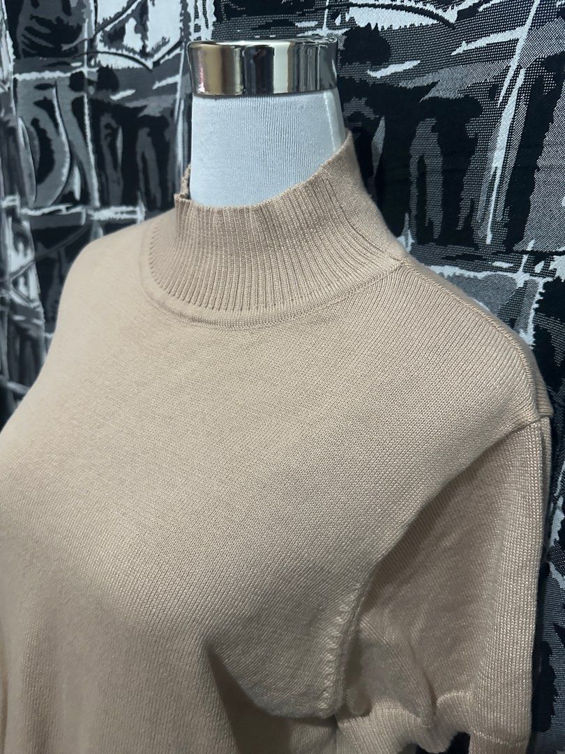 Shein Curve 3XL Mock Neck Top (Category: Blouses) located in Antipolo. Submitted by declutteringsizzy (Listing ID 1401268195, Image 3). Description: - Shein Curve top - Beige color - Size: 3XL - Mock neck - Short sleeves - Ribbed hem and cuffs - Knit material - Width = 24in” - Length = 26in”.