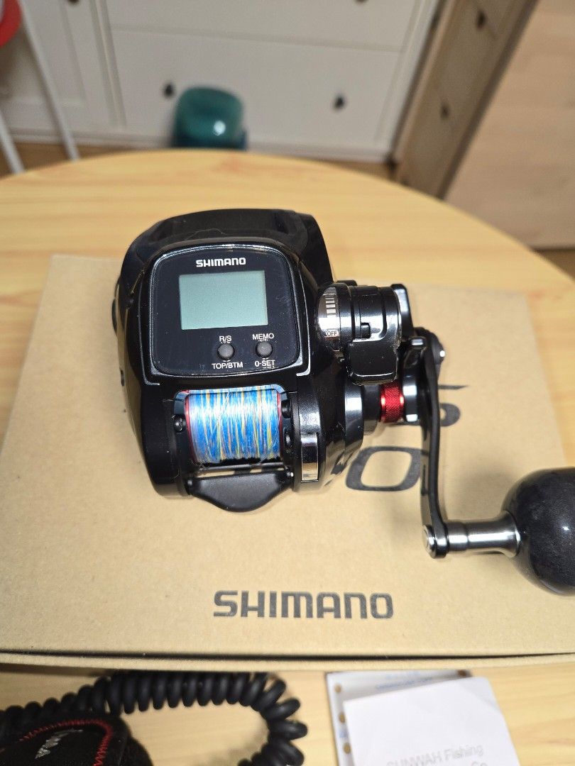 SHIMANO PLAYS 1000 糸巻きのみの未使用品 船釣り電動リール SHIMANO