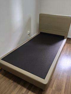 (Category: ) located in . Submitted by slimch (Listing ID 1401287672, Image 1). Description: .