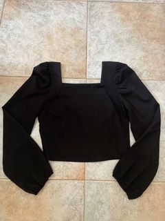 (Category: ) located in . Submitted by wardroberaid (Listing ID 1401209295, Image 1). Description: .