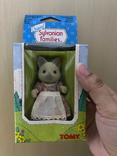 (Category: ) located in . Submitted by rainiesung (Listing ID 1401288389, Image 1). Description: .