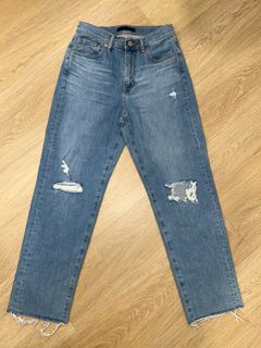 (Category: ) located in . Submitted by prelovedgoods334 (Listing ID 1401262834, Image 1). Description: .