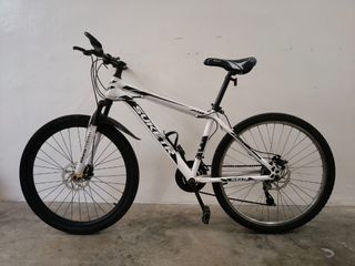 (Category: ) located in . Submitted by vgbike (Listing ID 1401300728, Image 1). Description: .