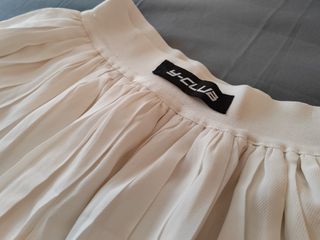 (Category: ) located in . Submitted by mywardrobe_318 (Listing ID 1401218106, Image 1). Description: .