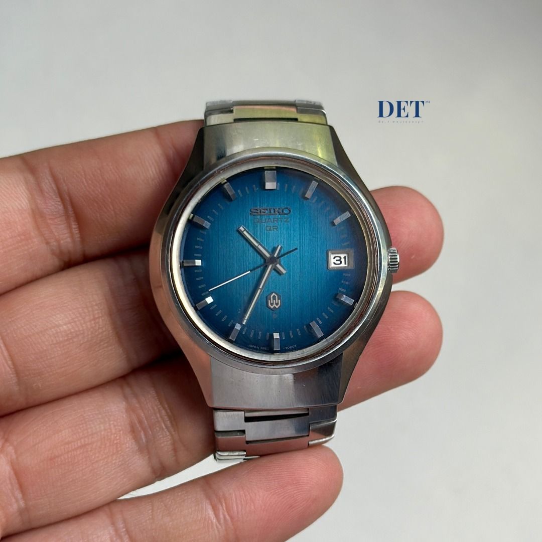 1973 Seiko QR Metallic Blue Dial (Category: Men's Watches) located in Iloilo. Submitted by detimepiecesph (Listing ID 1401484681, Image 2). Description: 1973 Seiko QR Metallic Blue Dial Case Code: 3862-7010 Year: September 1973 Dial: Metallic Blue Case size: 37mm x 44mm Mineral Crystal Excellent working condition Original watch head and bracelet, 🏷️ 8,200 Shipping shouldered by buyer Disclaimer: Pre-owned vintage watch may show signs of wear due