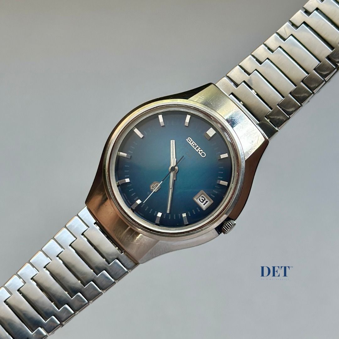1973 Seiko QR Metallic Blue Dial (Category: Men's Watches) located in Iloilo. Submitted by detimepiecesph (Listing ID 1401484681, Image 1). Description: 1973 Seiko QR Metallic Blue Dial Case Code: 3862-7010 Year: September 1973 Dial: Metallic Blue Case size: 37mm x 44mm Mineral Crystal Excellent working condition Original watch head and bracelet, 🏷️ 8,200 Shipping shouldered by buyer Disclaimer: Pre-owned vintage watch may show signs of wear due